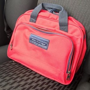 Tommy Hilfiger Toiletry Bag